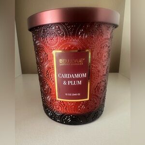 Bellevue Luxury Candle Double Wick 12 oz ~ Cardamom & Plum Red Candle ~ New